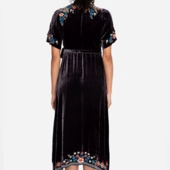 Johnny Was Isadora Velvet Wrap Purple Short Sleeve Embroidered Dress Size:XS - Picture 2 of 7